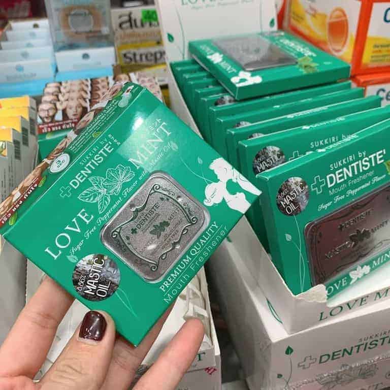 Box of Dentiste Love Mint at the counter