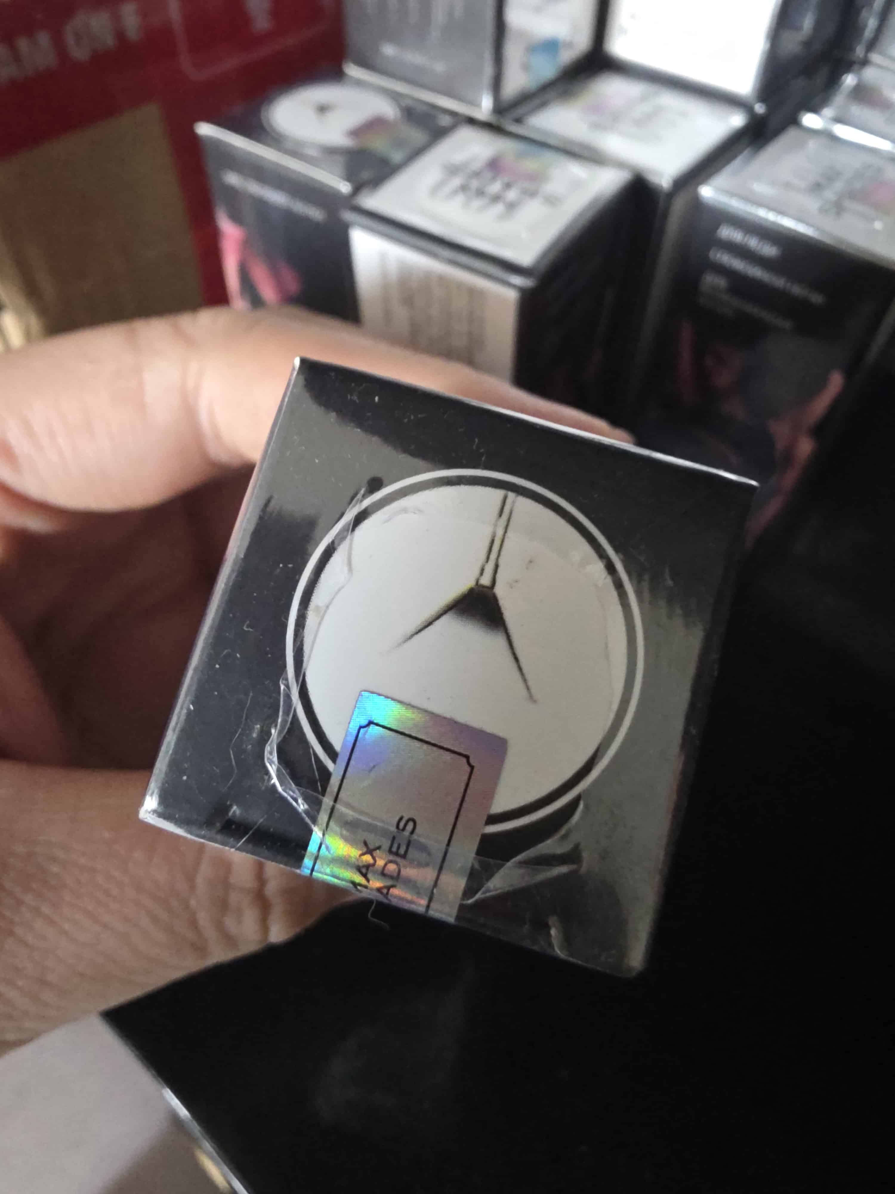Genuine Maxshades anti-counterfeit hologram seal, factory-sealed